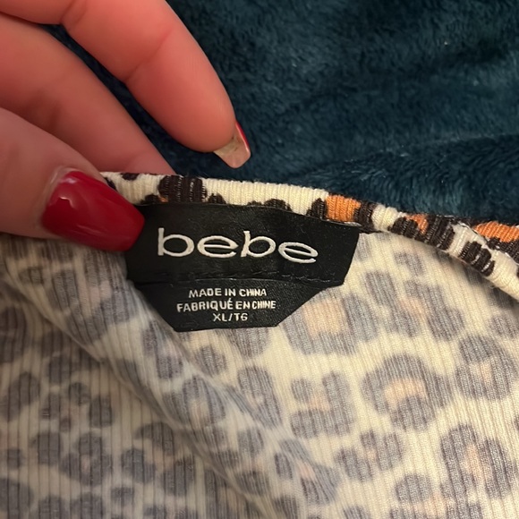 Y2K inspired Bebe halter neck cheetah print tank top - Picture 4 of 4